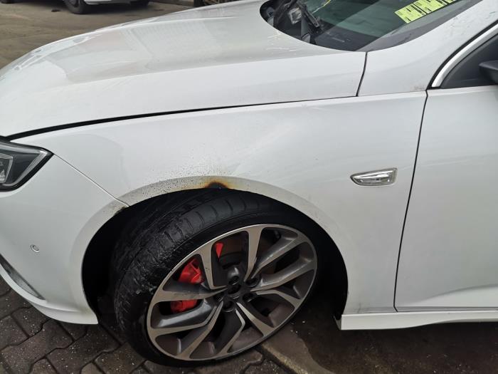 Opel Insignia Grand Sport 2.0 CDTI 16V 4x4 Samochód złomowany (2020, Bialy)