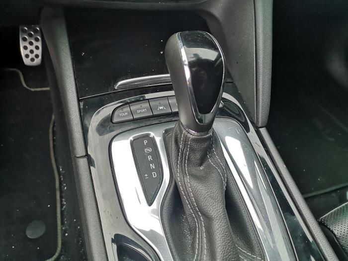 Opel Insignia Grand Sport 2.0 CDTI 16V 4x4 Samochód złomowany (2020, Bialy)