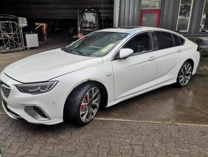 Opel Insignia Grand Sport 2.0 CDTI 16V 4x4 Samochód złomowany (2020, Bialy)