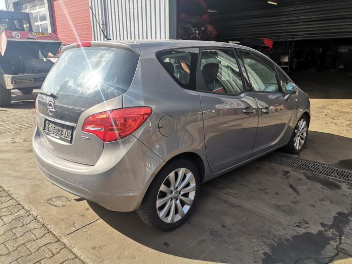 Opel Meriva 1.7 CDTI 16V Épave (2011, Gris)