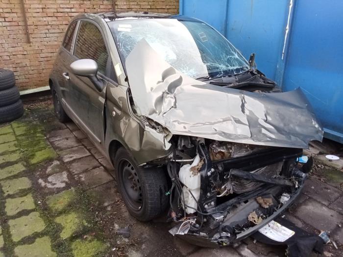 Fiat 500 1.2 Schrottauto (2009, Grau)