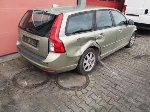 Volvo V50 1.6 D 16V Épave (2010, Vert)