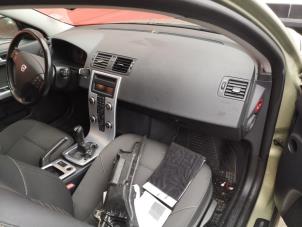 Volvo V50 1.6 D 16V Épave (2010, Vert)