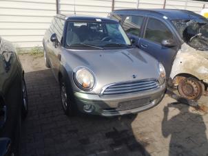 Mini Mini 1.6 16V Cooper  (Salvage)