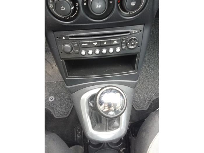 Citroen C3 Picasso 1.4 16V VTI 95 Schrottauto (2010, Beige)
