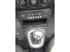 Citroen C3 Picasso 1.4 16V VTI 95 Schrottauto (2010, Beige)
