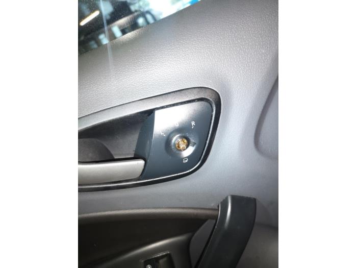 Seat Ibiza IV SC 1.2 12V Vehículo de desguace (2010, Gris)