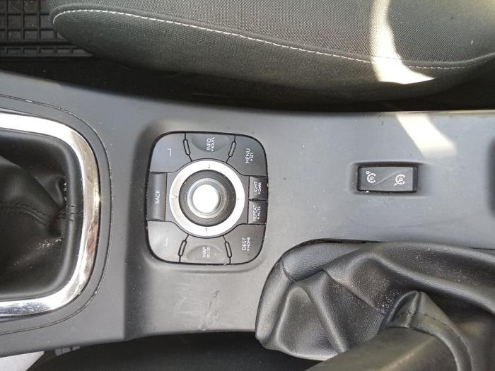 Renault Megane III Berline 1.5 dCi 90 Samochód złomowany (2012, Czerwony)