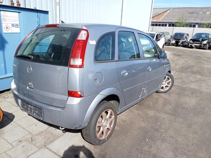 Opel Meriva 1.6 16V Skrotfordon (2005, GRIJS)