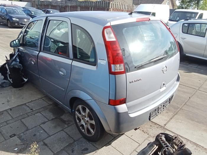 Opel Meriva 1.6 16V Skrotfordon (2005, GRIJS)
