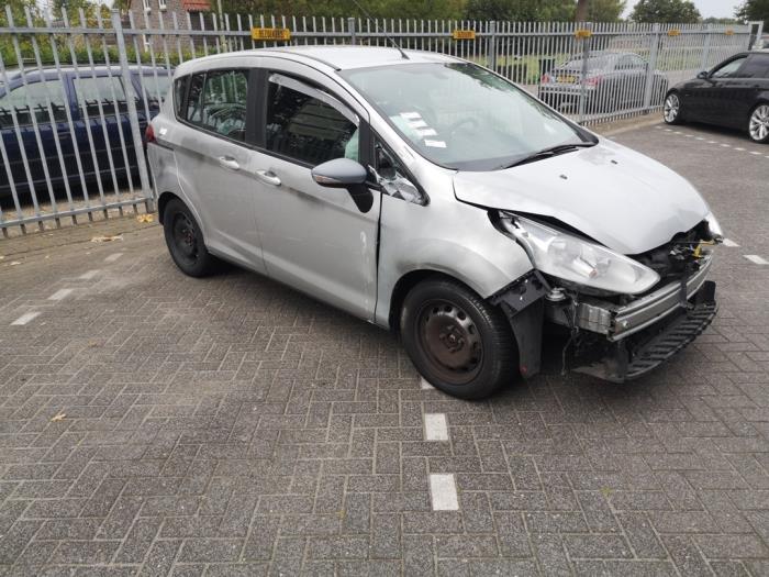 Ford B-Max 1.6 Ti-VCT 16V Schrottauto (2015, Grau)