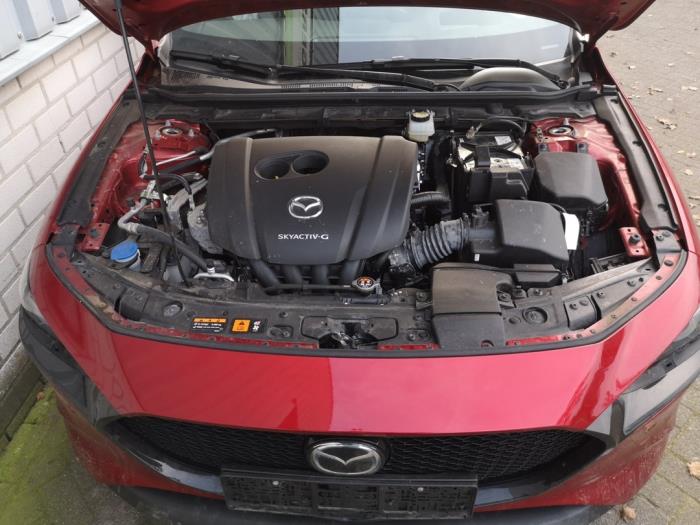 Mazda 3 Sport 2.0 SkyActiv-G 122 Mild Hybrid 16V Samochód złomowany (2021, Czerwony)