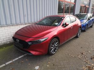 Mazda 3 Sport 2.0 SkyActiv-G 122 Mild Hybrid 16V Samochód złomowany (2021, Czerwony)