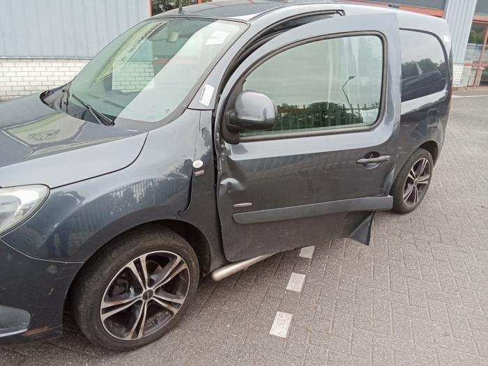 Mercedes Citan 1.5 109 CDI Épave (2017, Gris)