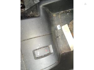 Mercedes Citan 1.5 109 CDI Épave (2017, Gris)