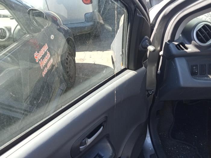 Suzuki Alto 1.0 12V Vehículo de desguace (2013, Gris)