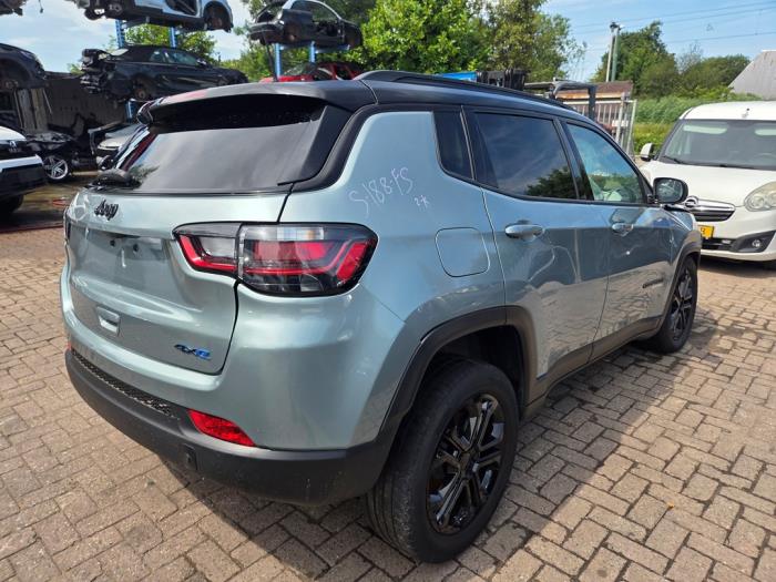 Jeep Compass II 1.3 4XE 240 16V 4x4 Samochód złomowany (2023, Niebieski)