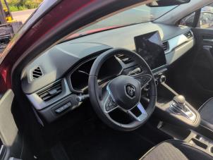 Renault Captur II 1.3 Mild Hybrid 140, TCe 140 16V Vehículo de desguace (2021, Rojo)