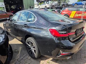 BMW 3 serie 320d 2.0 TwinPower Turbo 16V Vehículo de desguace (2019, Negro)