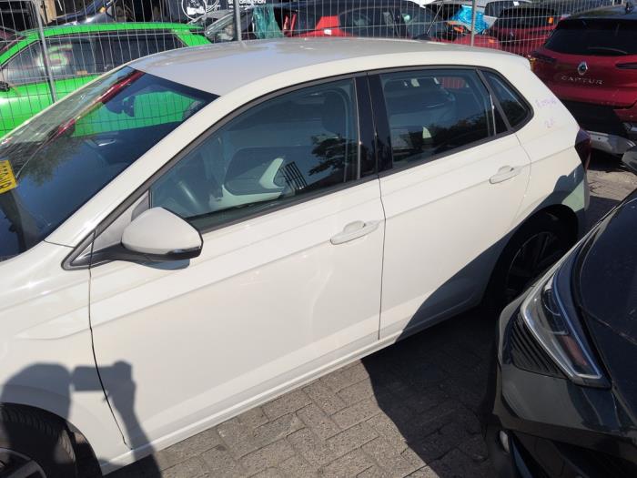 Volkswagen Polo VI 1.0 TSI 12V  (Desguace)