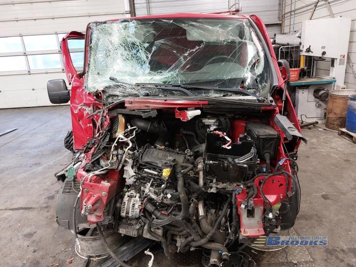 Opel Vivaro 1.6 CDTi BiTurbo 125 Salvage vehicle (2017, Red)