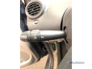 Renault Twingo II 1.2 Épave (2008, Bleu)