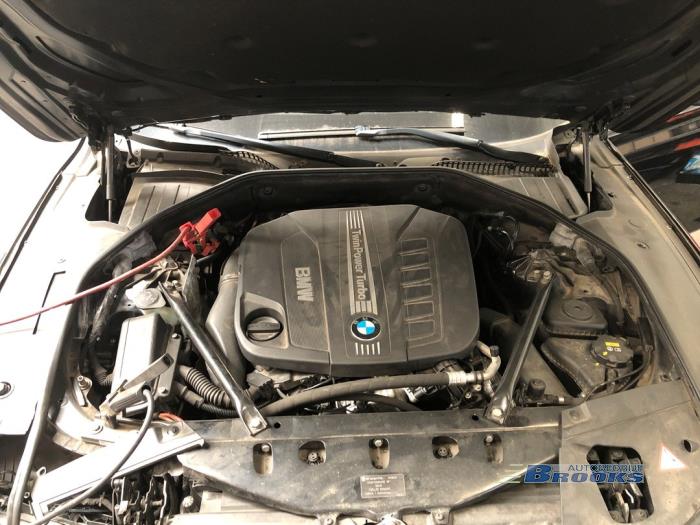 BMW 7 serie 740d 24V Vehículo de desguace (2015, Metálico, Negro)