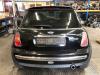 Mini Mini One/Cooper 1.6 16V Cooper Samochód złomowany (2004, Czarny)