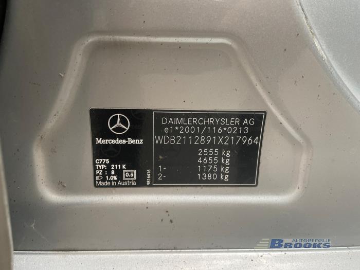 Mercedes E Combi 4-matic 3.0 E-320 CDI 24V Épave (2007, Gris argenté)