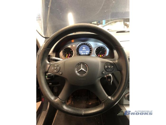 Mercedes C Estate 1.6 C-180K 16V BlueEfficiency Vehículo de desguace (2009, Azul)