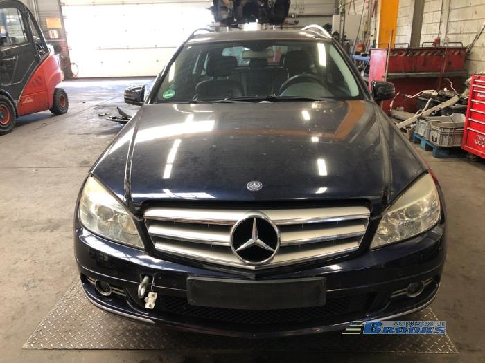 Mercedes C Estate 1.6 C-180K 16V BlueEfficiency Vehículo de desguace (2009, Azul)
