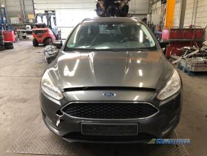 Ford Focus 3 Wagon 1.0 Ti-VCT EcoBoost 12V 125  (Épave)