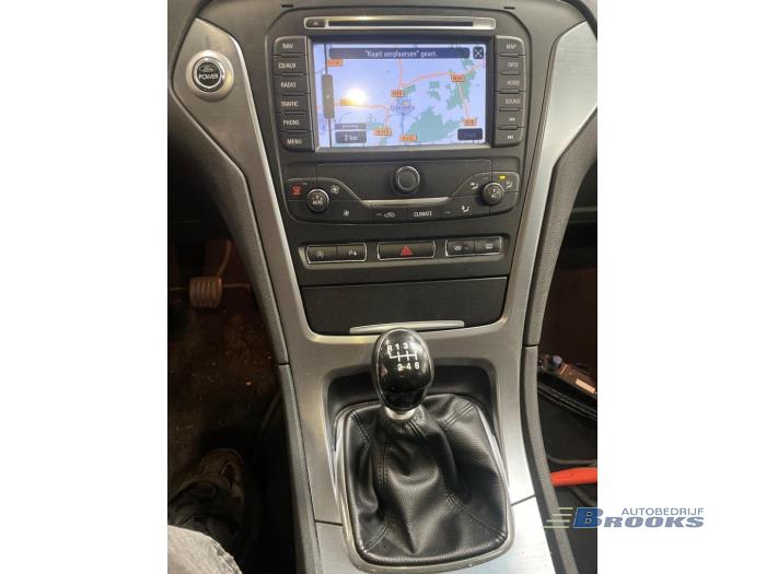 Ford Mondeo IV Wagon 1.6 TDCi 16V Épave (2012, Gris argenté)