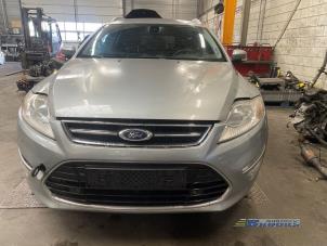 Ford Mondeo IV Wagon 1.6 TDCi 16V Épave (2012, Gris argenté)