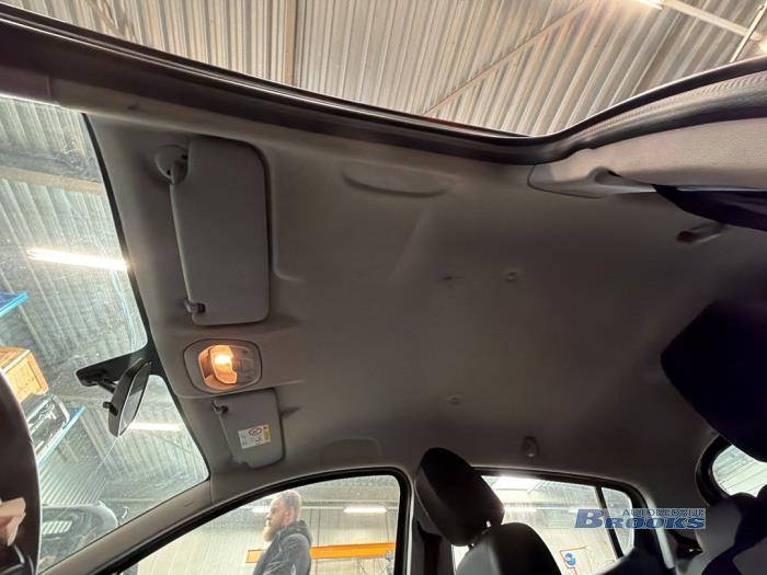 Opel Karl 1.0 12V Épave (2017, Noir)