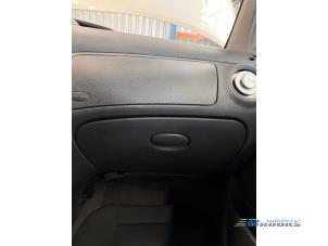 Citroen C2 1.1 Épave (2004, Gris)