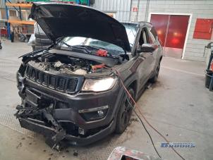 Jeep Compass II 1.4 Multi Air2 16V Samochód złomowany (2019, Szary)