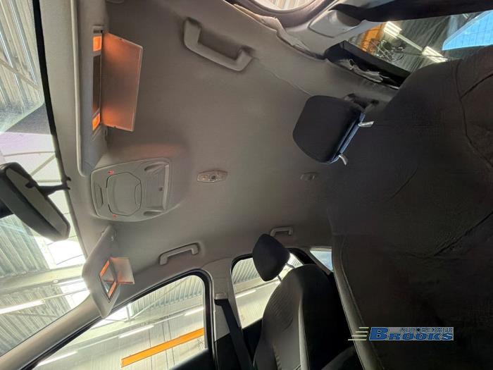 Ford Focus 3 1.0 Ti-VCT EcoBoost 12V 125 Épave (2016, Gris)