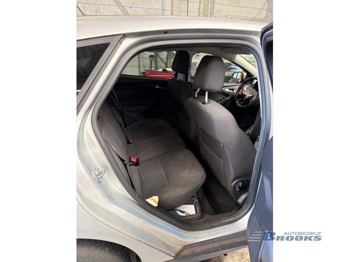 Ford Focus 3 1.0 Ti-VCT EcoBoost 12V 125 Épave (2016, Gris)