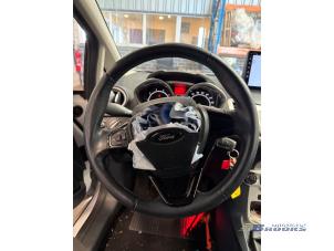 Ford Fiesta 6 1.25 16V Épave (2012, Blanc)