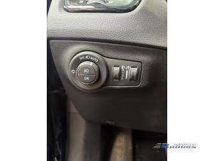 Jeep Compass II 1.3 T4 150 16V Samochód złomowany (2020, Niebieski)
