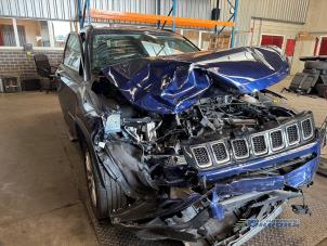 Jeep Compass II 1.3 T4 150 16V Samochód złomowany (2020, Niebieski)