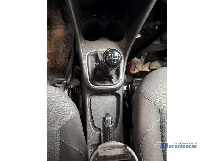 Volkswagen Polo V 1.0 TSI 12V BlueMotion Vehículo de desguace (2017, Blanco)