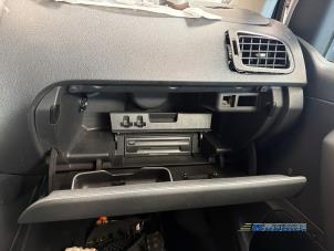 Volkswagen Polo V 1.0 TSI 12V BlueMotion Vehículo de desguace (2017, Blanco)