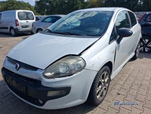 Fiat Punto Evo 1.4 Vehículo de desguace (2010, Blanco)