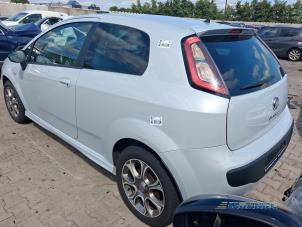 Fiat Punto Evo 1.4 Vehículo de desguace (2010, Blanco)