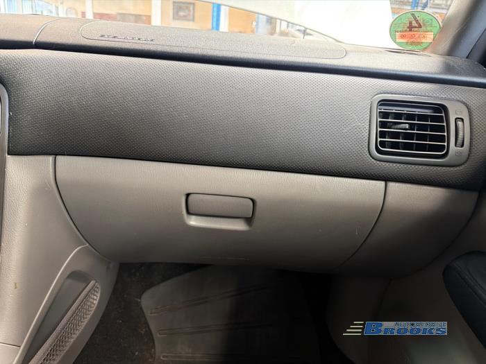 Subaru Forester 2.0 16V X Vehículo de desguace (2006, Gris)