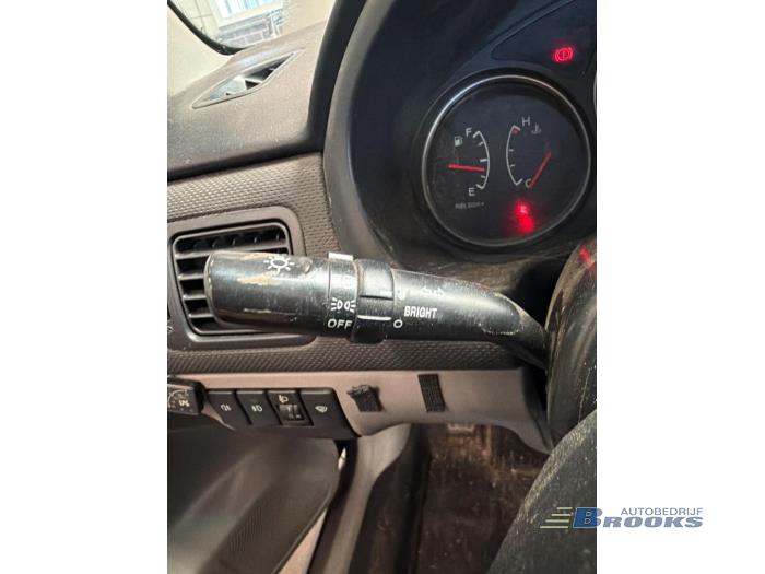 Subaru Forester 2.0 16V X Vehículo de desguace (2006, Gris)