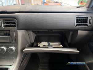 Subaru Forester 2.0 16V X Vehículo de desguace (2006, Gris)