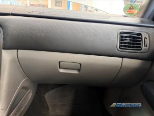 Subaru Forester 2.0 16V X Vehículo de desguace (2006, Gris)